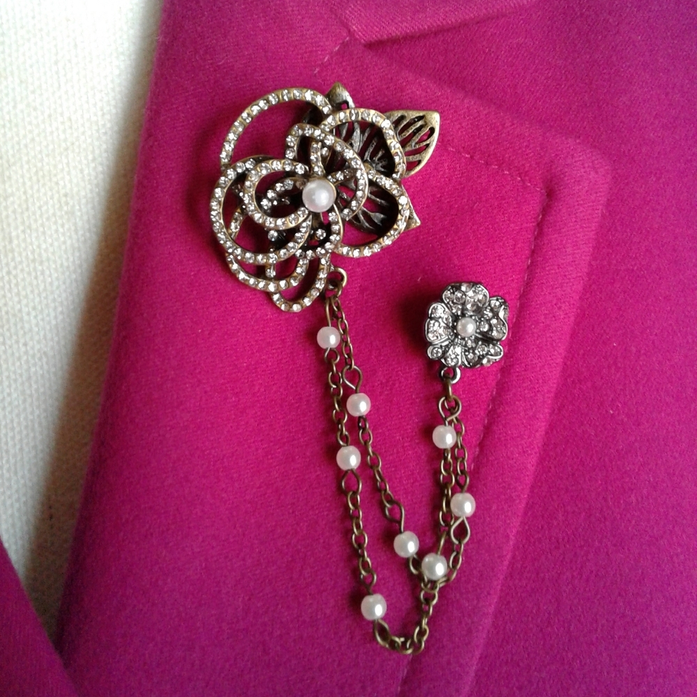 🌺 NWT Hildie & Jo Ornamented Double Brooch Pin